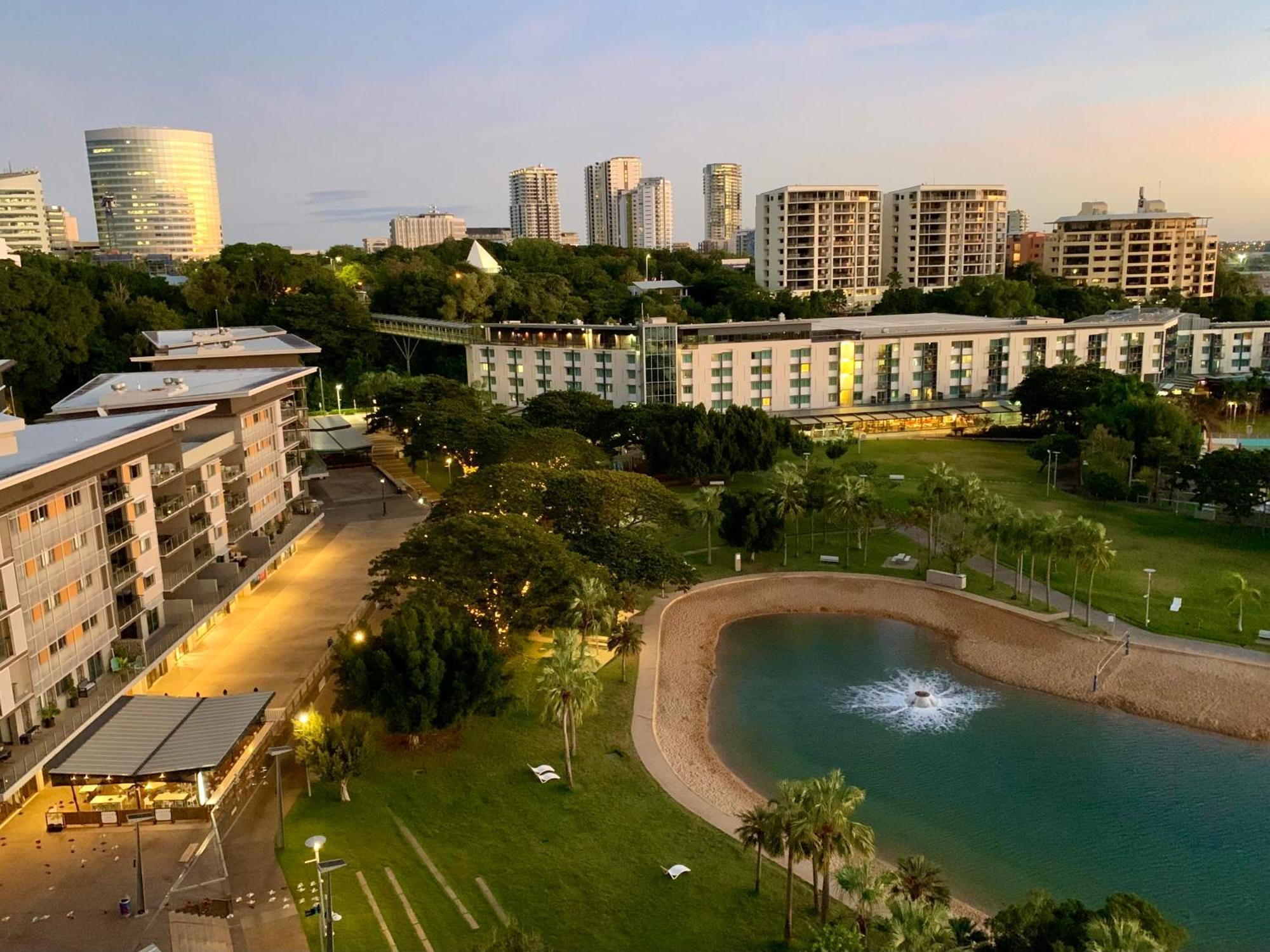 Serenity Splendour At Darwin Waterfront Apartment Exterior foto